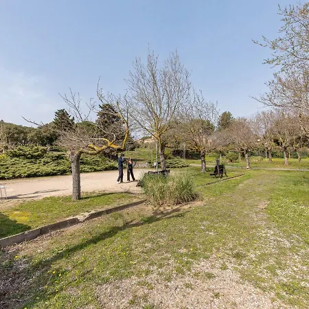 Διαμέρισμα 1 Bedroom Apartment For 4
